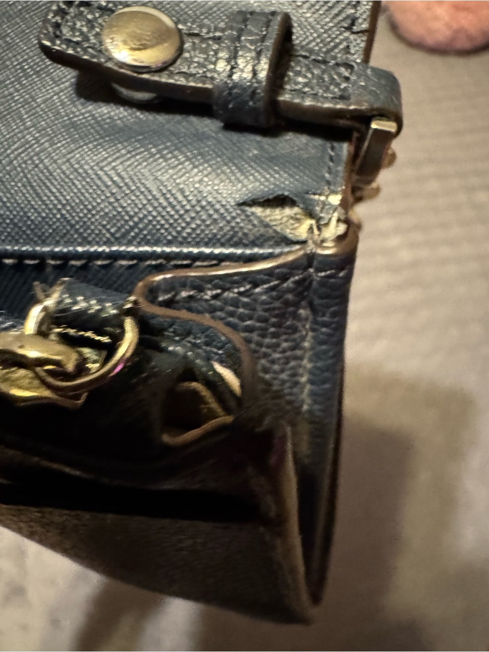 MICHAEL KORS Navy Leather Crossbody - Picture 6 of 11